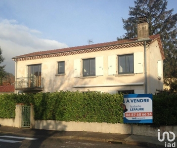 Maison 6 pièces de 150 m² à Tournon-sur-Rhône (07300)