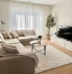 2 bedroom luxury Flat for sale in Châtillon, Île-de-France