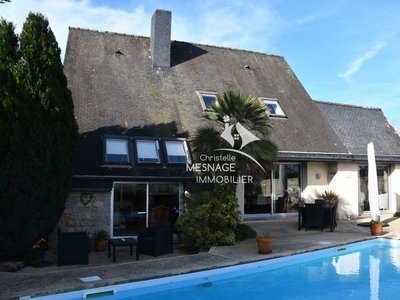 6 room luxury Villa for sale in Dinan, Brittany