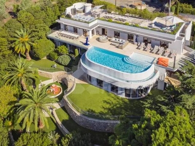 Luxury House for sale in Cannes, French Riviera
