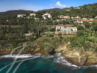 Maison de luxe 6 chambres en vente à Rayol-Canadel-sur-Mer, Provence-Alpes-Côte d'Azur