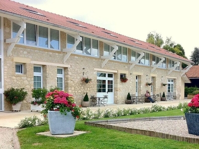 Villa de luxe de 18 pièces en vente Auménancourt, France