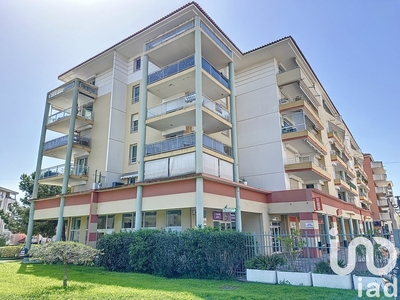 Appartement 2 pièces de 49 m² à Antibes (06600)