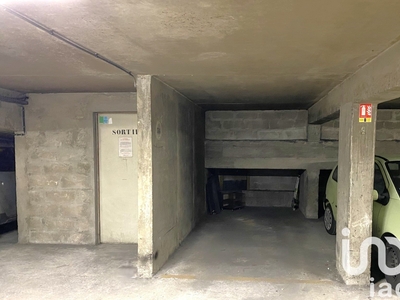 Parking/garage/box de 8 m² à Paris (75012)