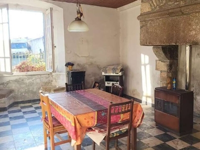 Vente maison 5 pièces 135 m² Saint-Christophe-du-Luat (53150)