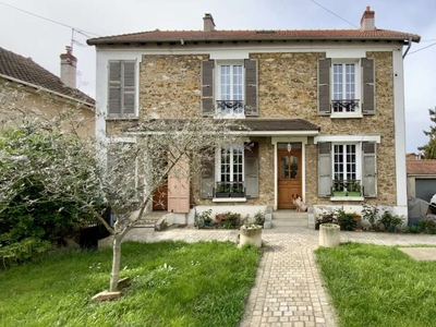 Vente maison 8 pièces 130 m² Villeneuve-Saint-Georges (94190)