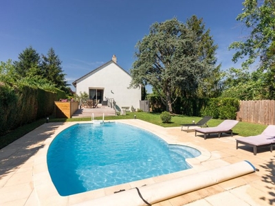 Le Poinçonnet - Maison T5 avec piscine et jardin