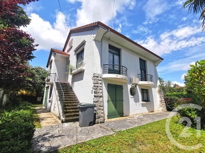 maison à vendre 9 pièces - 230mPAU - 64