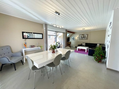 Superbe duplex haut de gamme de 189m² avec 2 terrasses, balcon et garage !