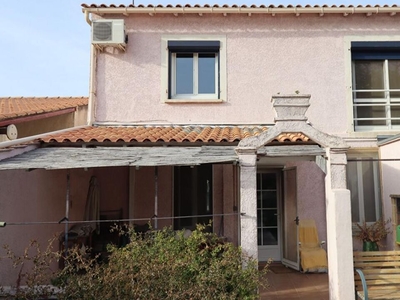 Vente maison en viager 5 pièces 108 m² Villeneuve-Lès-Avignon (30400)