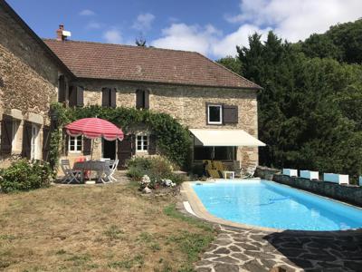 Maison de luxe 4 chambres en vente à Chouvigny, Auvergne-Rhône-Alpes