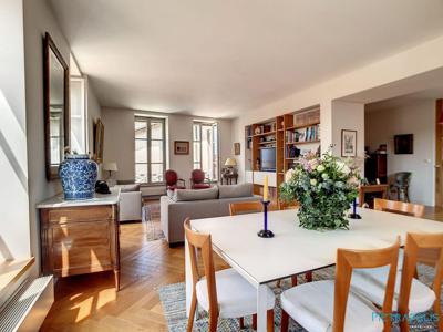 Appartement de 4 chambres de luxe en vente à Vienne, France