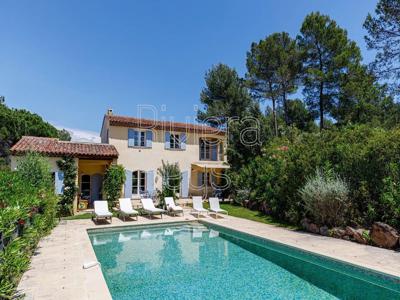 Maison de prestige de 150 m2 en vente La Motte, Provence-Alpes-Côte d'Azur