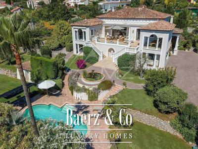 Villa de luxe de 8 pièces en vente 06400, Cannes, Provence-Alpes-Côte d'Azur