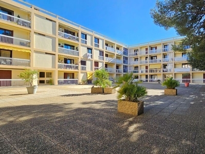 Appartement 4 pièces de 83 m² à Marseille (13015)