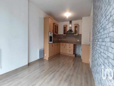 Appartement 3 pièces de 66 m² à Saultain (59990)