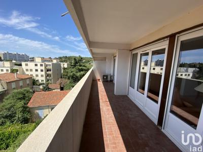 Appartement 3 pièces de 99 m² à Nîmes (30900)