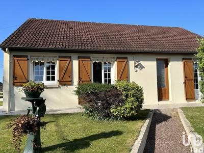 Maison 4 pièces de 89 m² à Vaux-sur-Aure (14400)