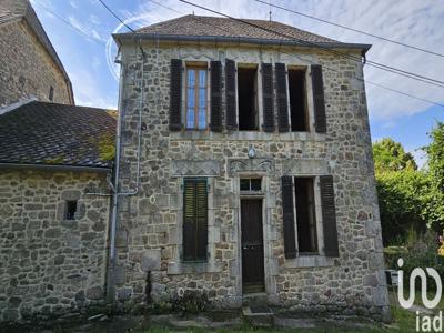 Maison 6 pièces de 120 m² à Saint-Martial-de-Gimel (19150)
