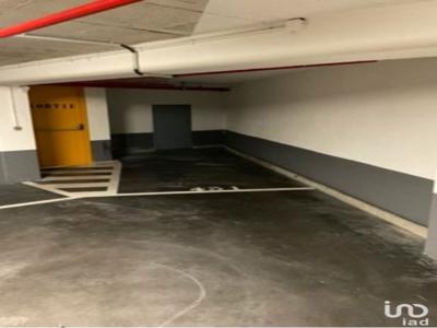 Parking/garage/box de 10 m² à Paris (75008)
