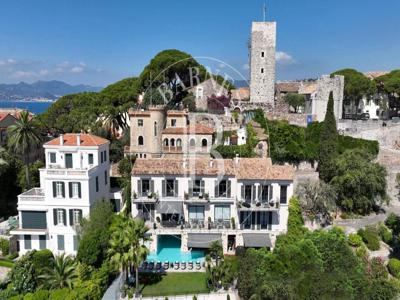14 room luxury House for sale in Cannes, France