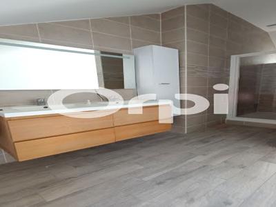 Location appartement 5 pièces 124.03 m²