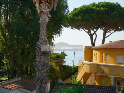 Villa de luxe de 4 pièces en vente Cavalaire-sur-Mer, Provence-Alpes-Côte d'Azur