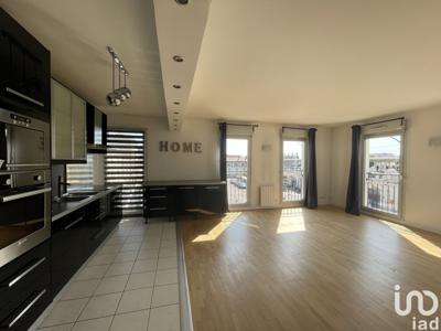 Appartement 3 pièces de 66 m² à Le Raincy (93340)