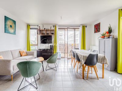 Appartement 4 pièces de 81 m² à Bordeaux (33000)
