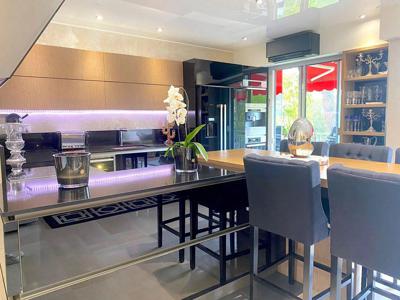 Appartement de 3 chambres de luxe en vente à Cannes, France