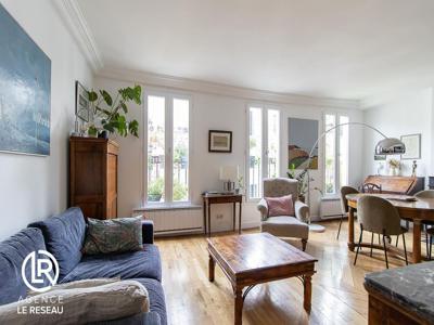 Appartement de 3 chambres de luxe en vente à Monceau, Courcelles, Ternes, Paris, Île-de-France