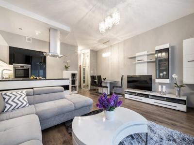 Appartement de luxe 3 chambres en vente à Clichy, France