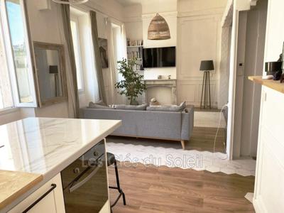 Appartement de luxe de 2 chambres en vente à Hyères, Provence-Alpes-Côte d'Azur