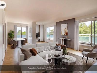 3 bedroom luxury House for sale in Versailles, France