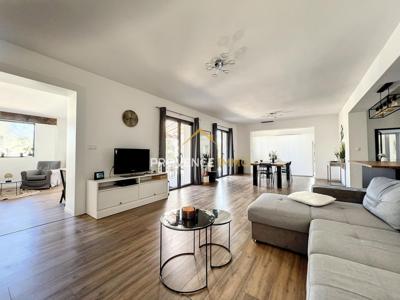 Maison de 4 chambres de luxe en vente à Rognes, Provence-Alpes-Côte d'Azur