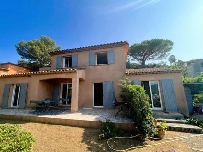 Maison de luxe 3 chambres en vente à Cavalaire-sur-Mer, Provence-Alpes-Côte d'Azur