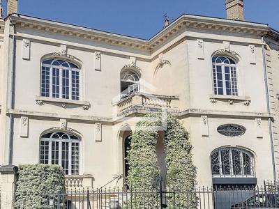 Maison de luxe 5 chambres en vente à Bordeaux, Nouvelle-Aquitaine