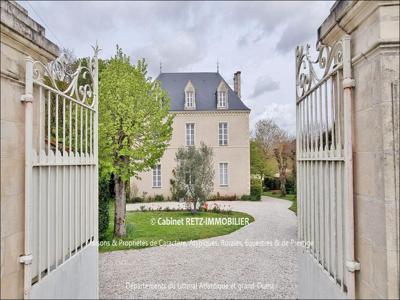 12 room luxury House for sale in Haute-Goulaine, Pays de la Loire