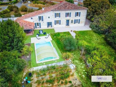 8 bedroom luxury House for sale in Auch, Occitanie