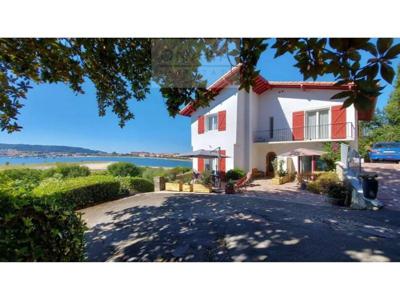 Villa de luxe de 5 pièces en vente Hendaye, France