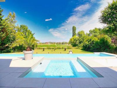 Villa de 7 pièces de luxe en vente Villette-d'Anthon, France