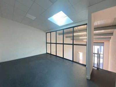 Local commercial 120 m²