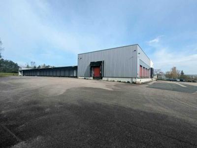 Local commercial 1451 m²