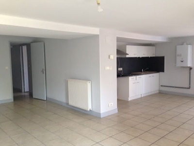 Location appartement 3 pièces 88.22 m²