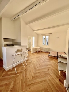 Location meublée appartement 1 pièce 27 m²