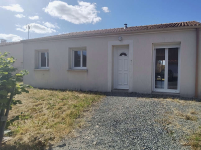 Vente maison 4 pièces 70 m² Sèvremoine (49230)