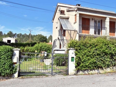 Vente maison 6 pièces 121 m² Digne-les-Bains (04000)