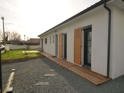 Vente maison 6 pièces 140 m² Camps-sur-l'Isle (33660)