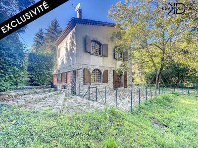 Vente maison 6 pièces 140 m² Thueyts (07330)