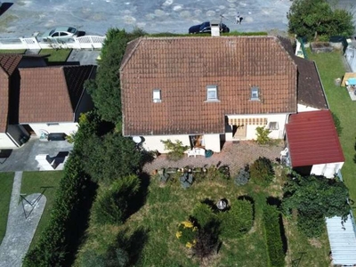 Vente maison 6 pièces 160 m² Oloron-Sainte-Marie (64400)